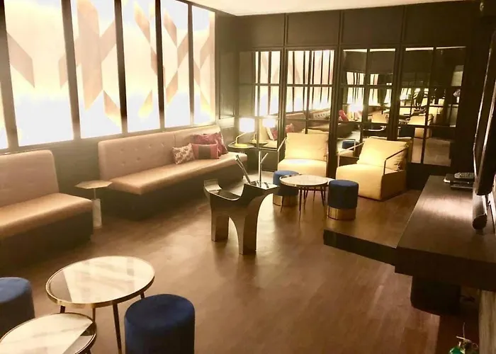 Aparthotel The Rise Makati By Shang